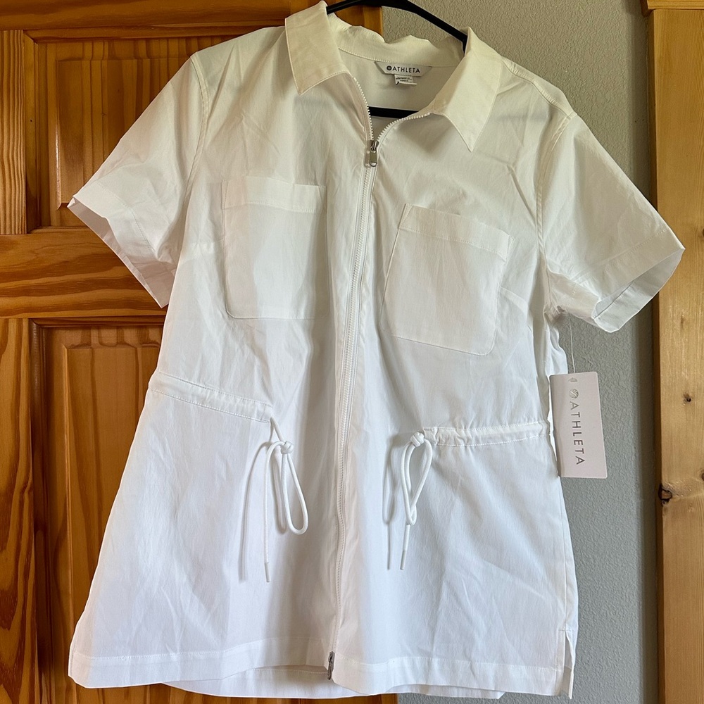 NWT athleta advantage cinch tee